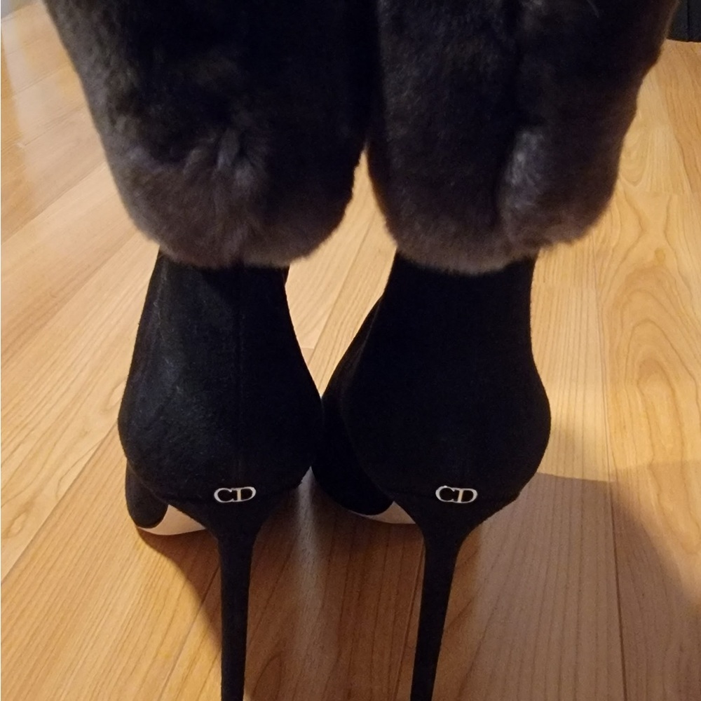 Christian DIOR Black Boots w/ Gray Fur Cuff
